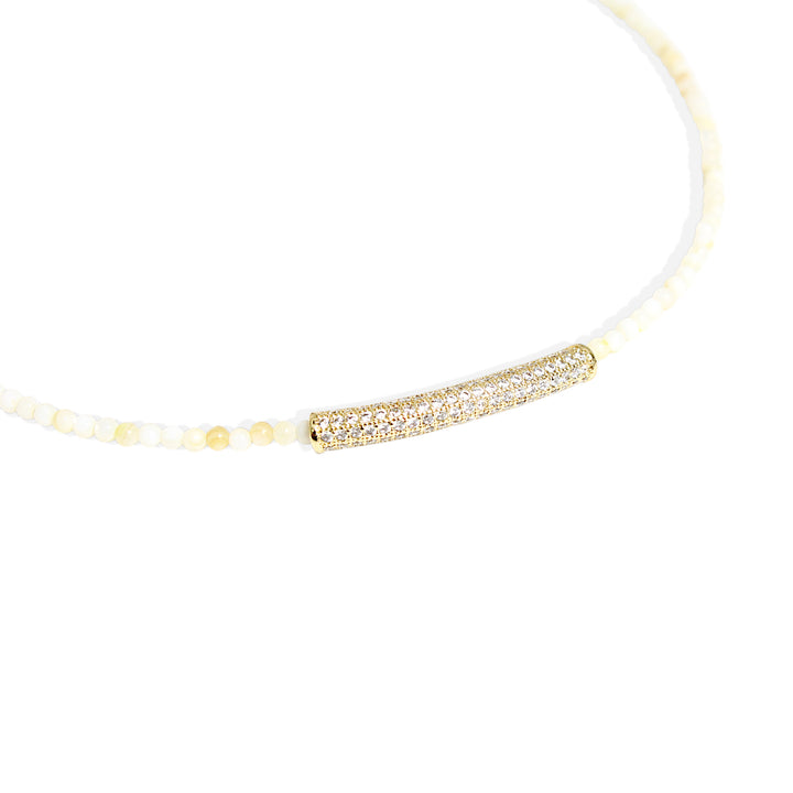 IVIE Necklace - Gold with Shell