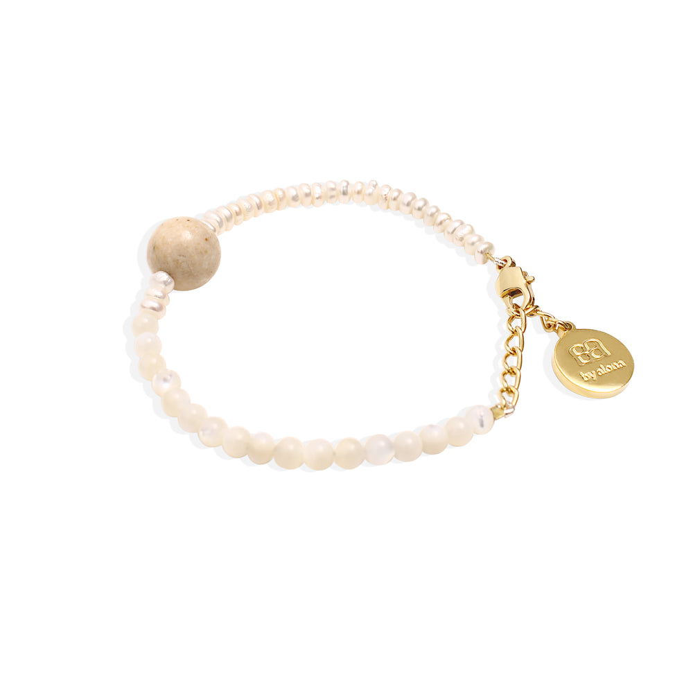 LILY Bracelet - Mother of Pearl