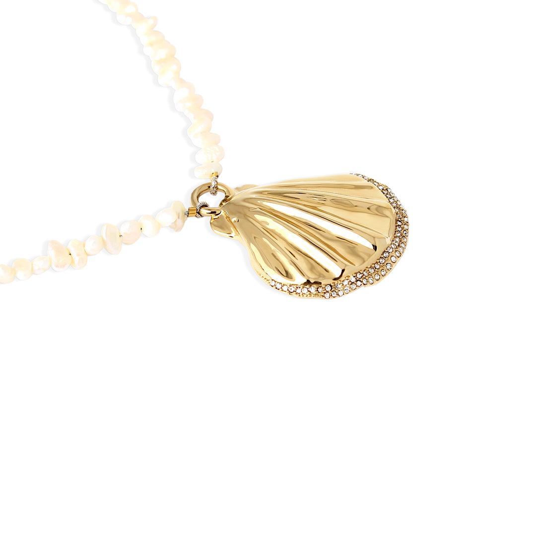 MIA Necklace - Gold With Pearls